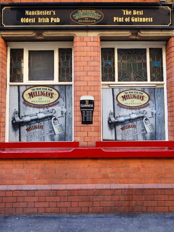 Mulligans of Deansgate Hotell Manchester Exteriör bild