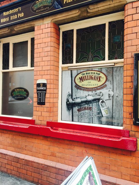 Mulligans of Deansgate Hotell Manchester Exteriör bild